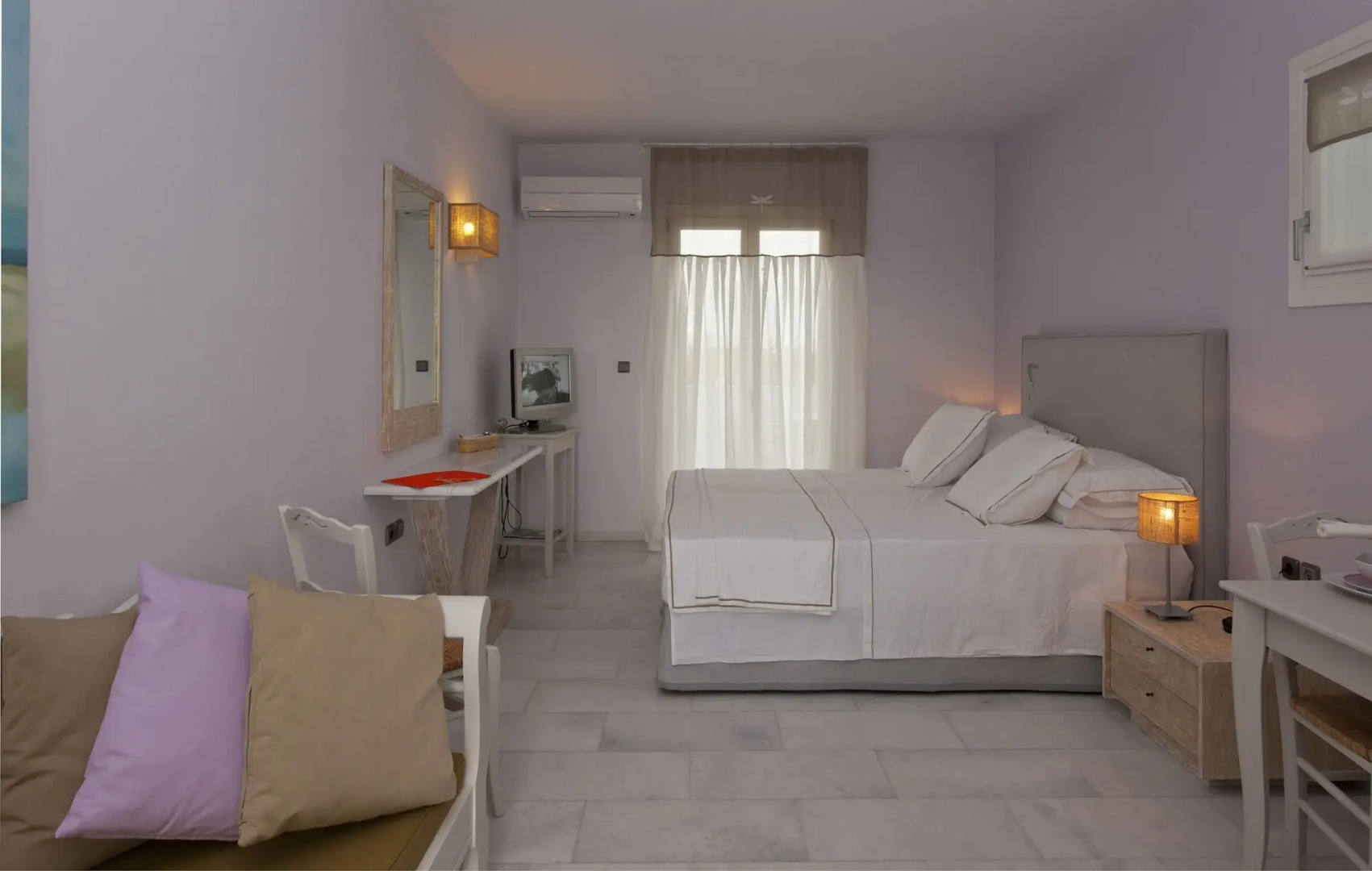 Ammos Naxos Hotel