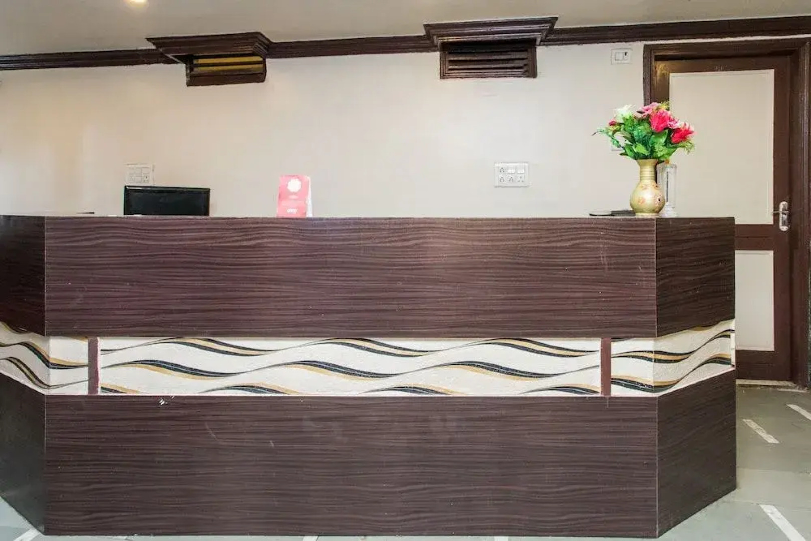 Oyo 35832 Gurukripa Inn