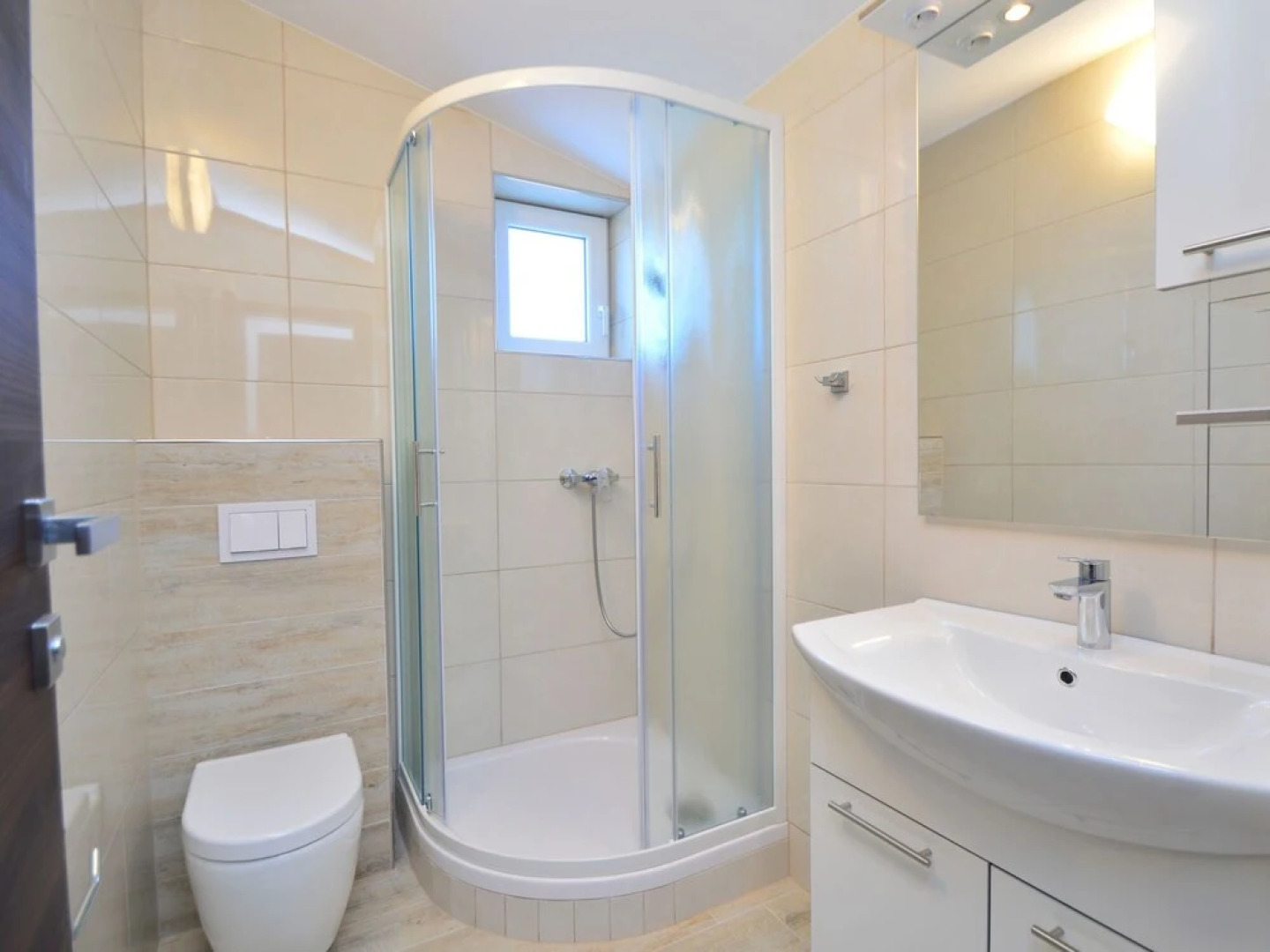 Rina Vodice in Vodice