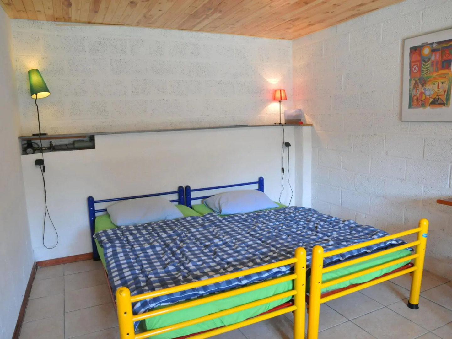 Cosy Holiday Home in Noiseux with Large Garden