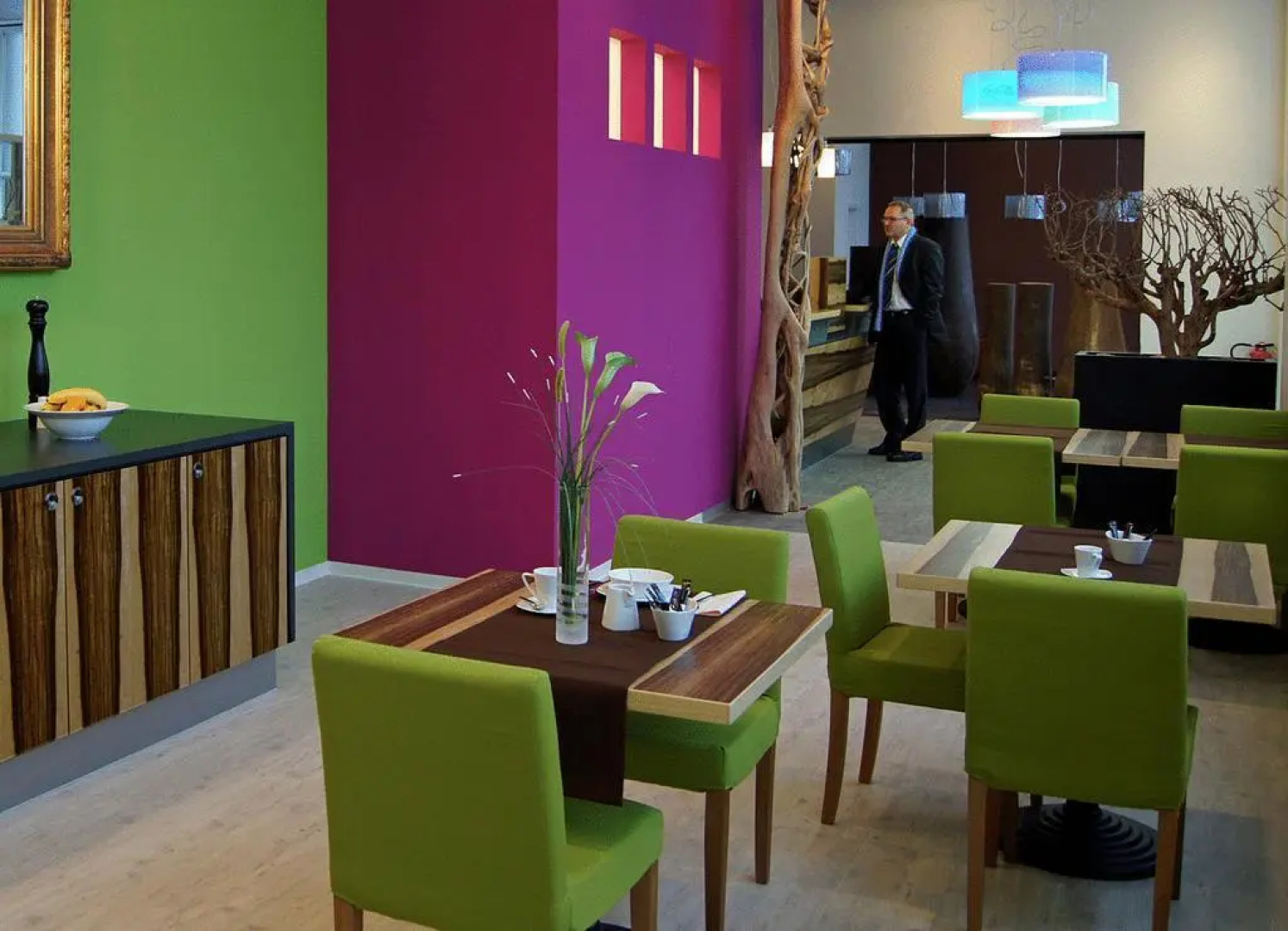 AMH Airport-Messe-Hotel