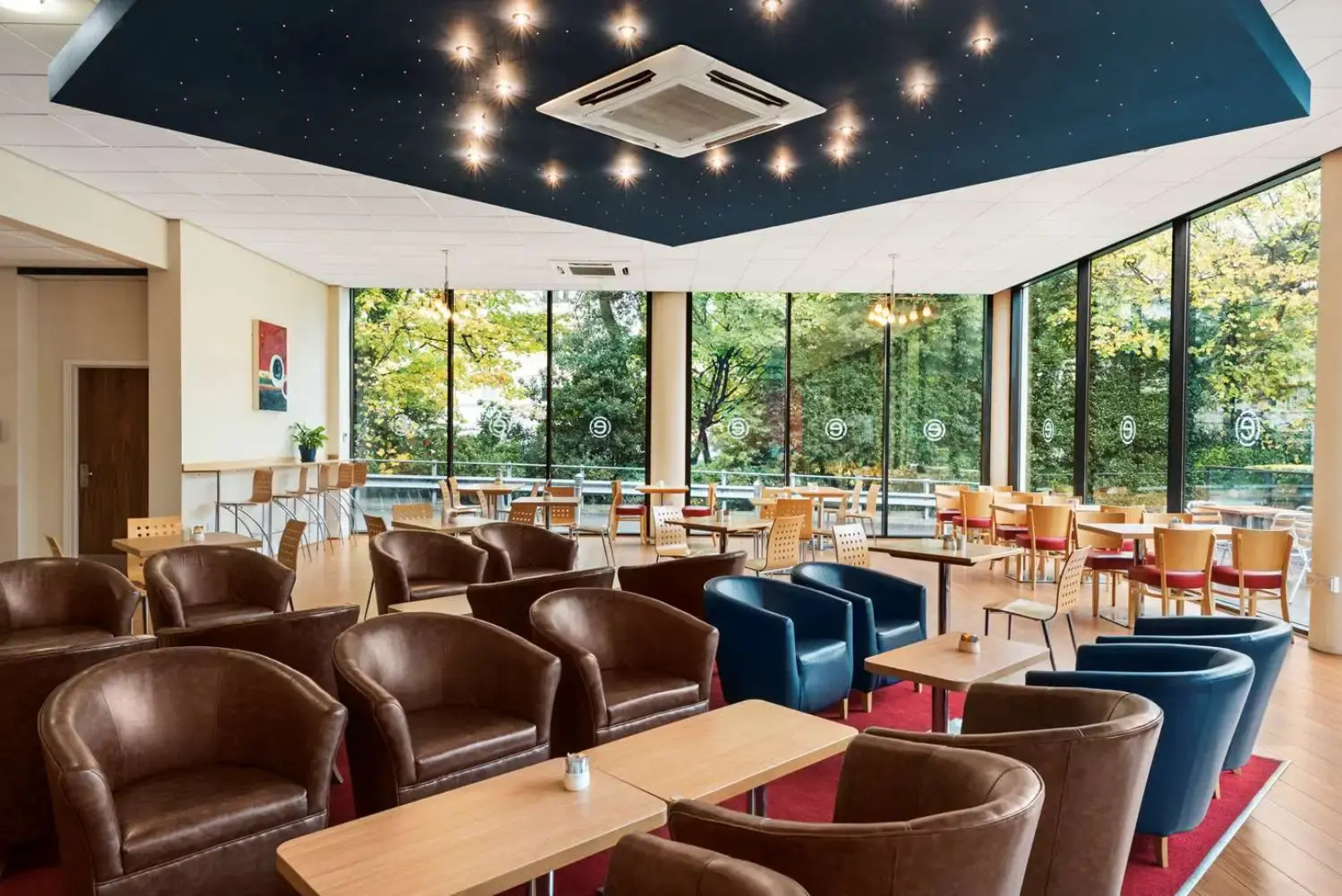 Holiday Inn Bournemouth by IHG