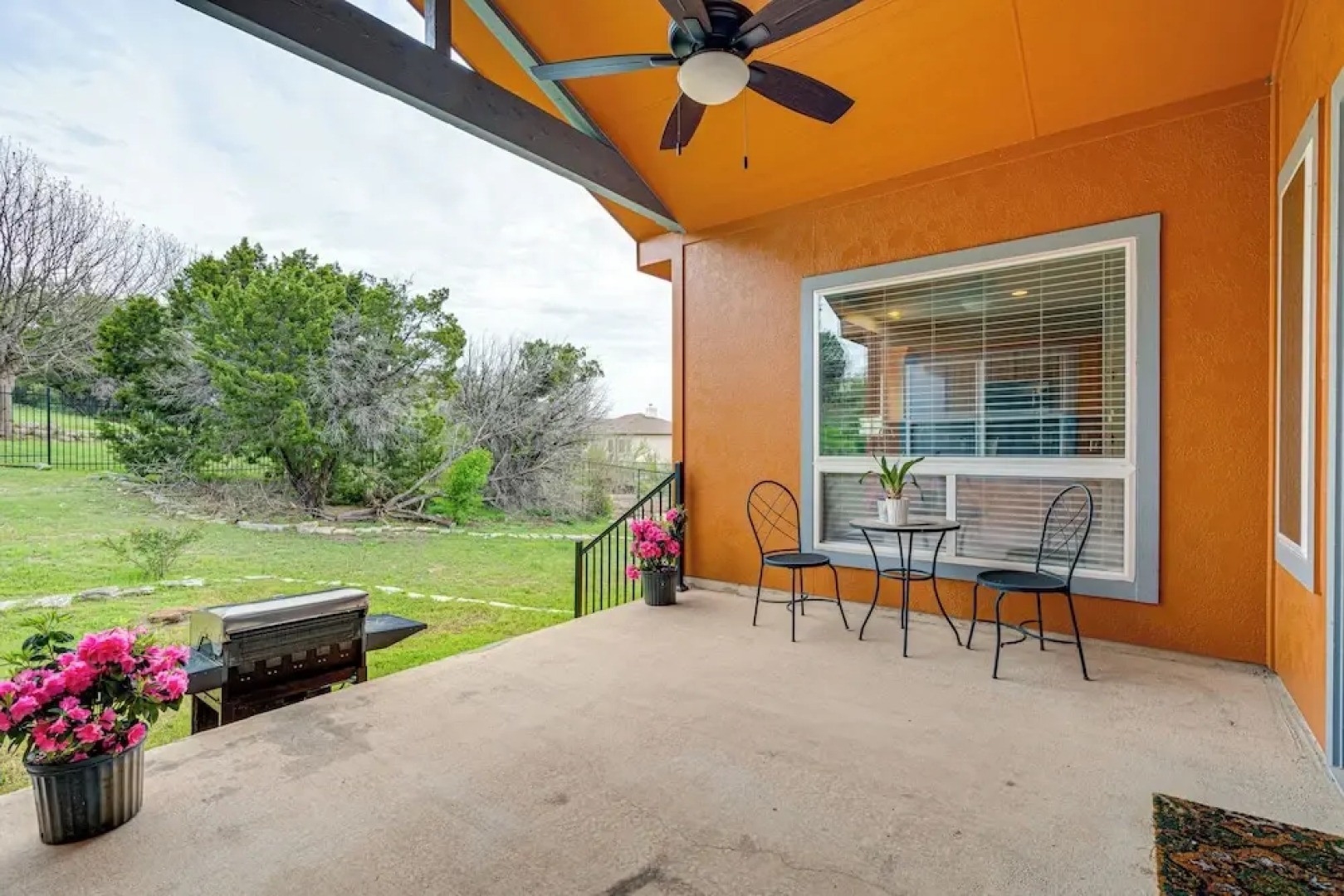Lago Vista Vacation Rental - Walk to Lake Travis!