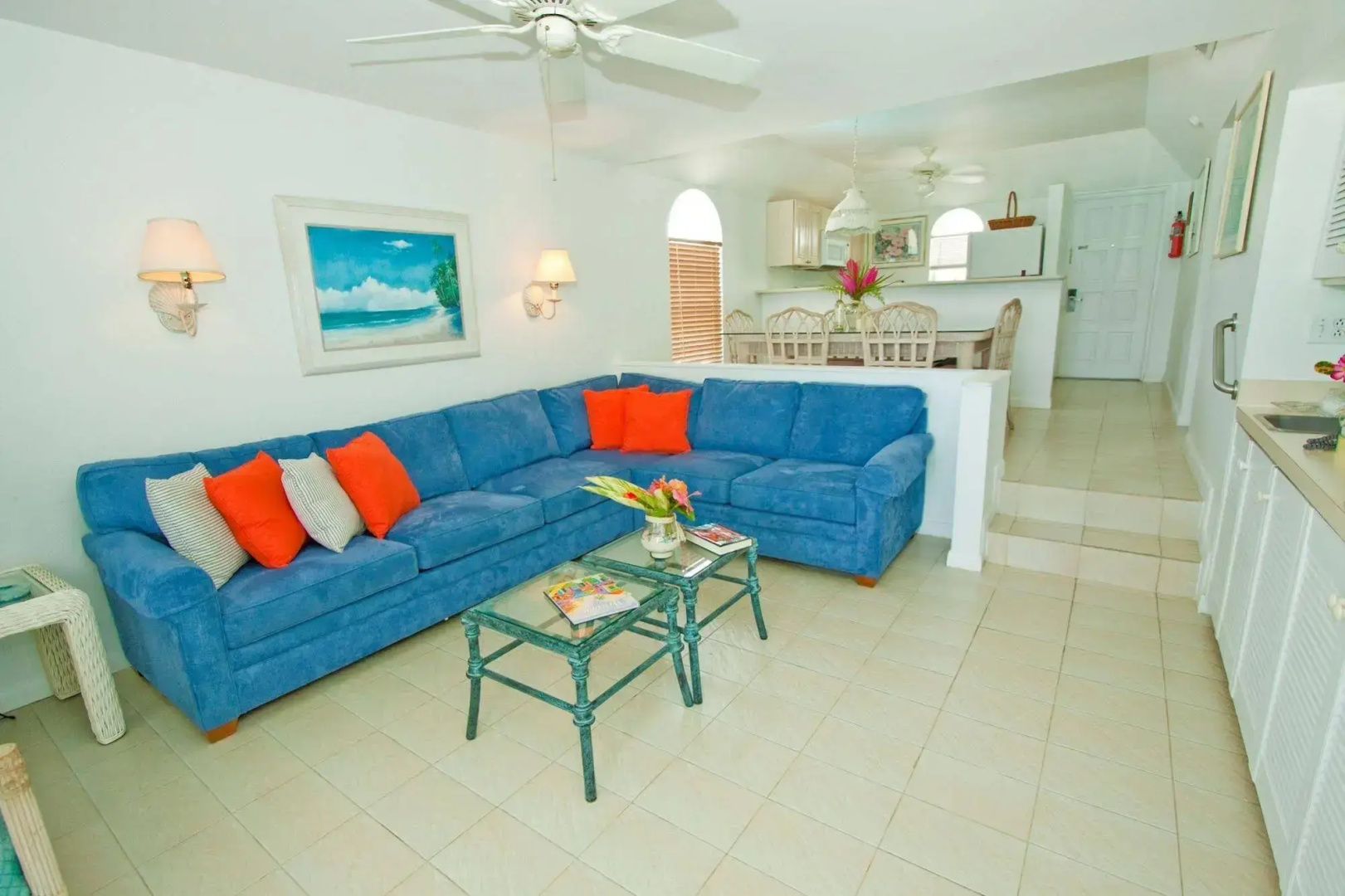 Paradise Island Beach Club by RedAwning