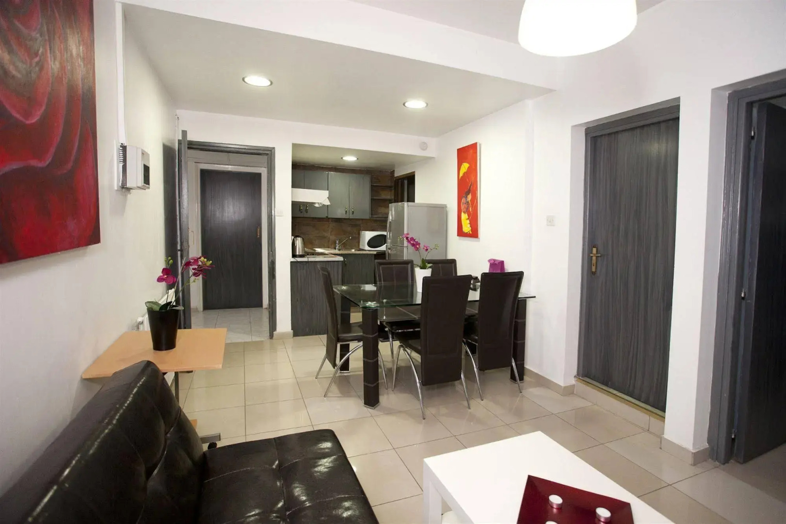 The Palms Hotel Apartments