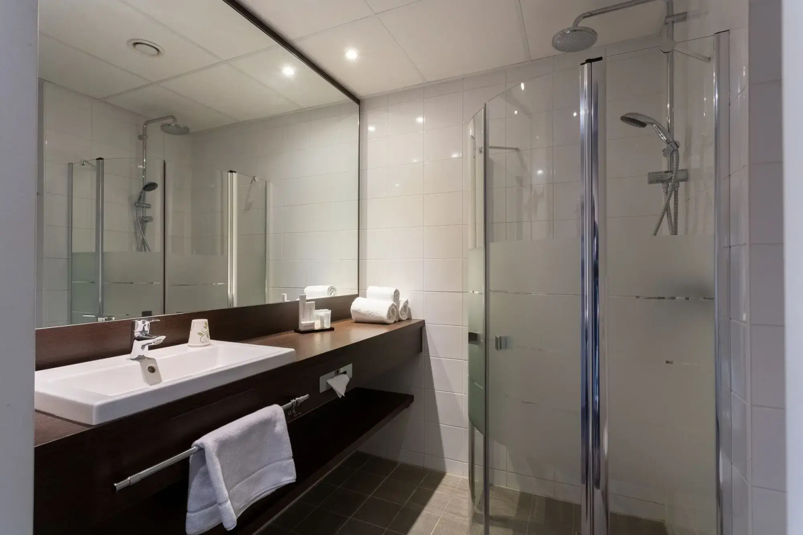 Hampshire Delft Centre