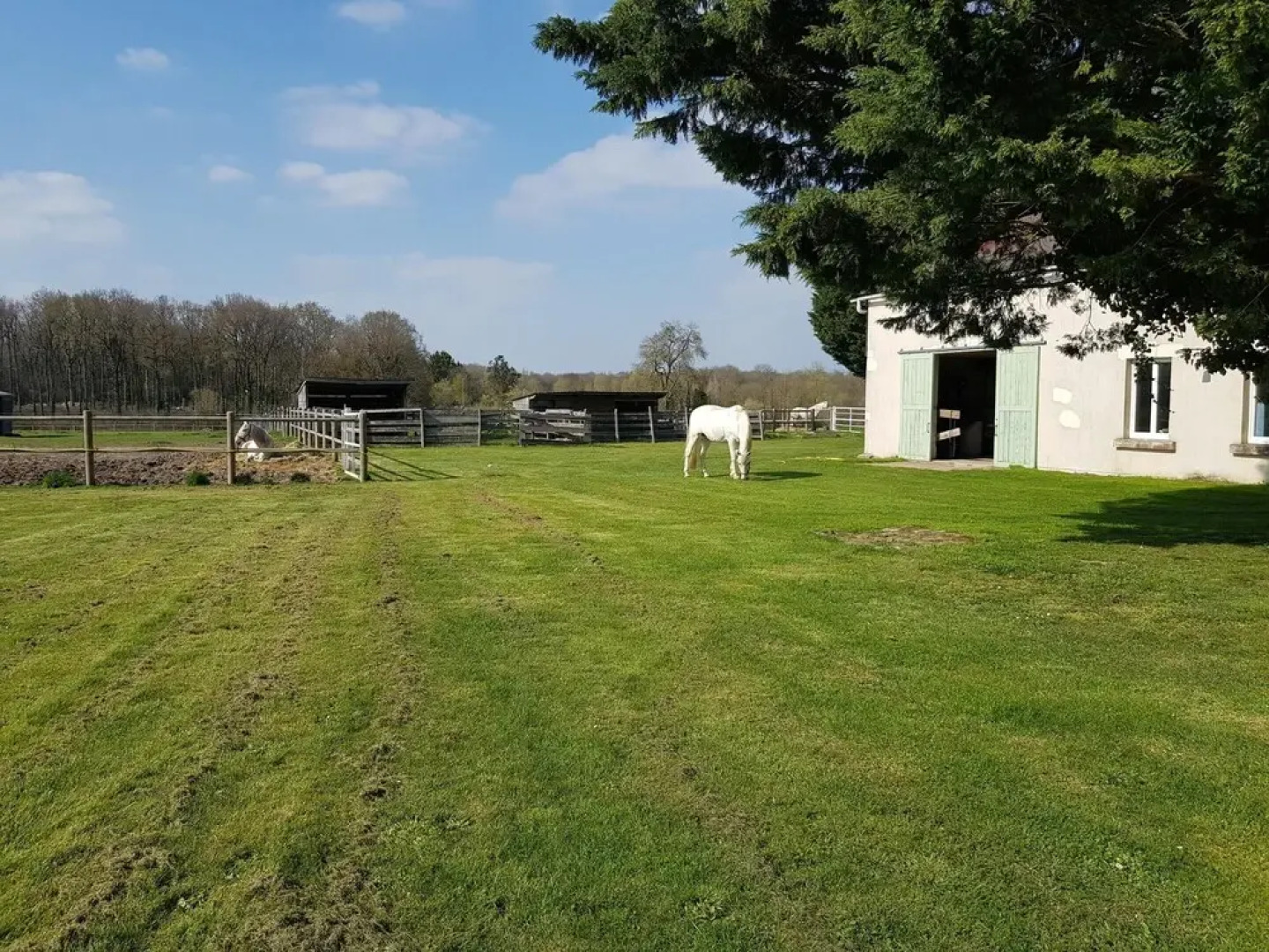 House With one Bedroom in Saint-roch, With Shared Pool, Enclosed Garden and Wifi
