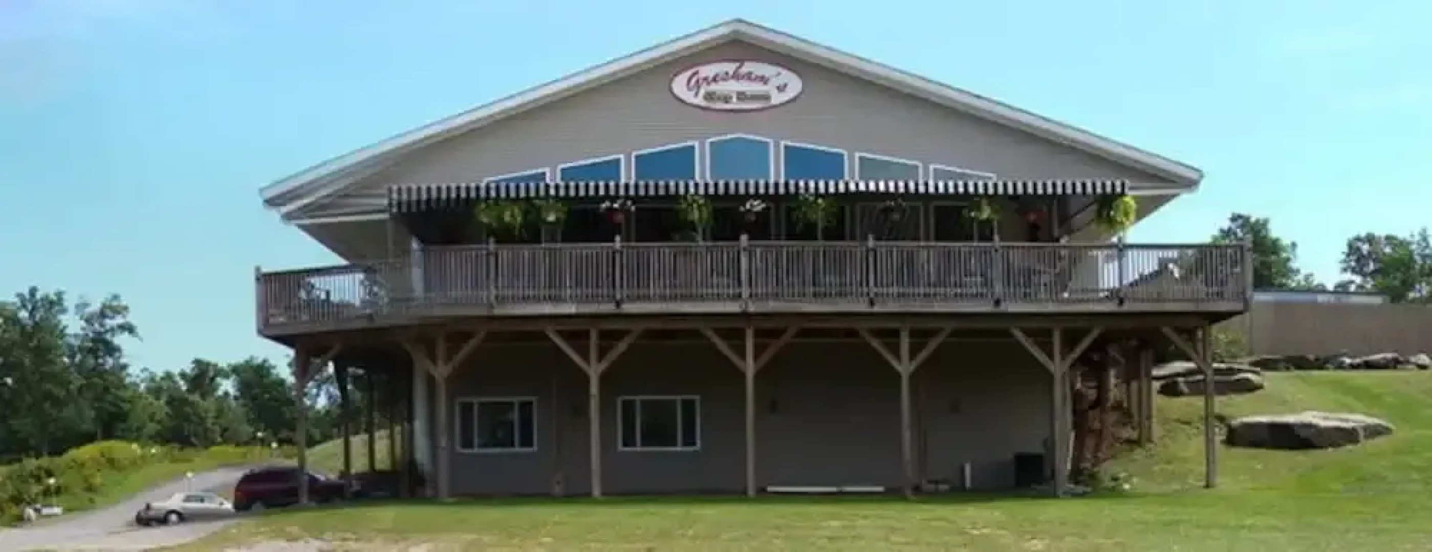 Greshams Lake View Motel