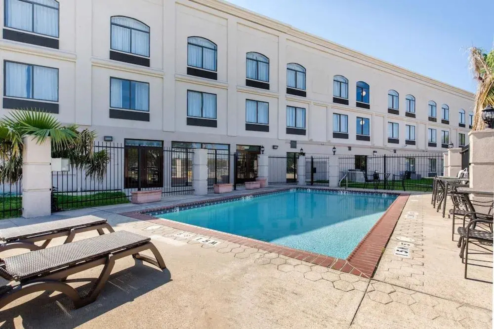 Comfort Inn & Suites SW Houston Sugarland