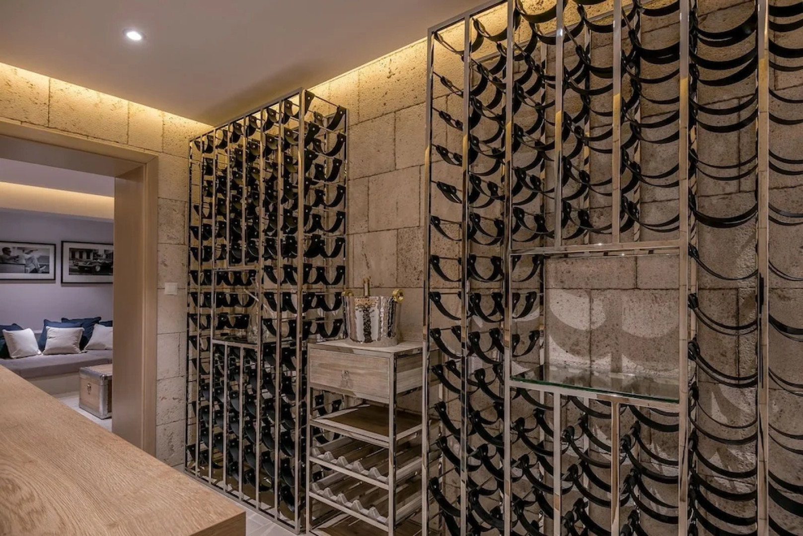 Beachfront Villa Feodora Grande