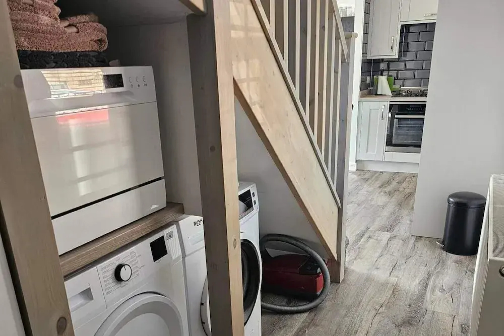 2 Bed Cottage-sleeps 4-harbour & Sea View