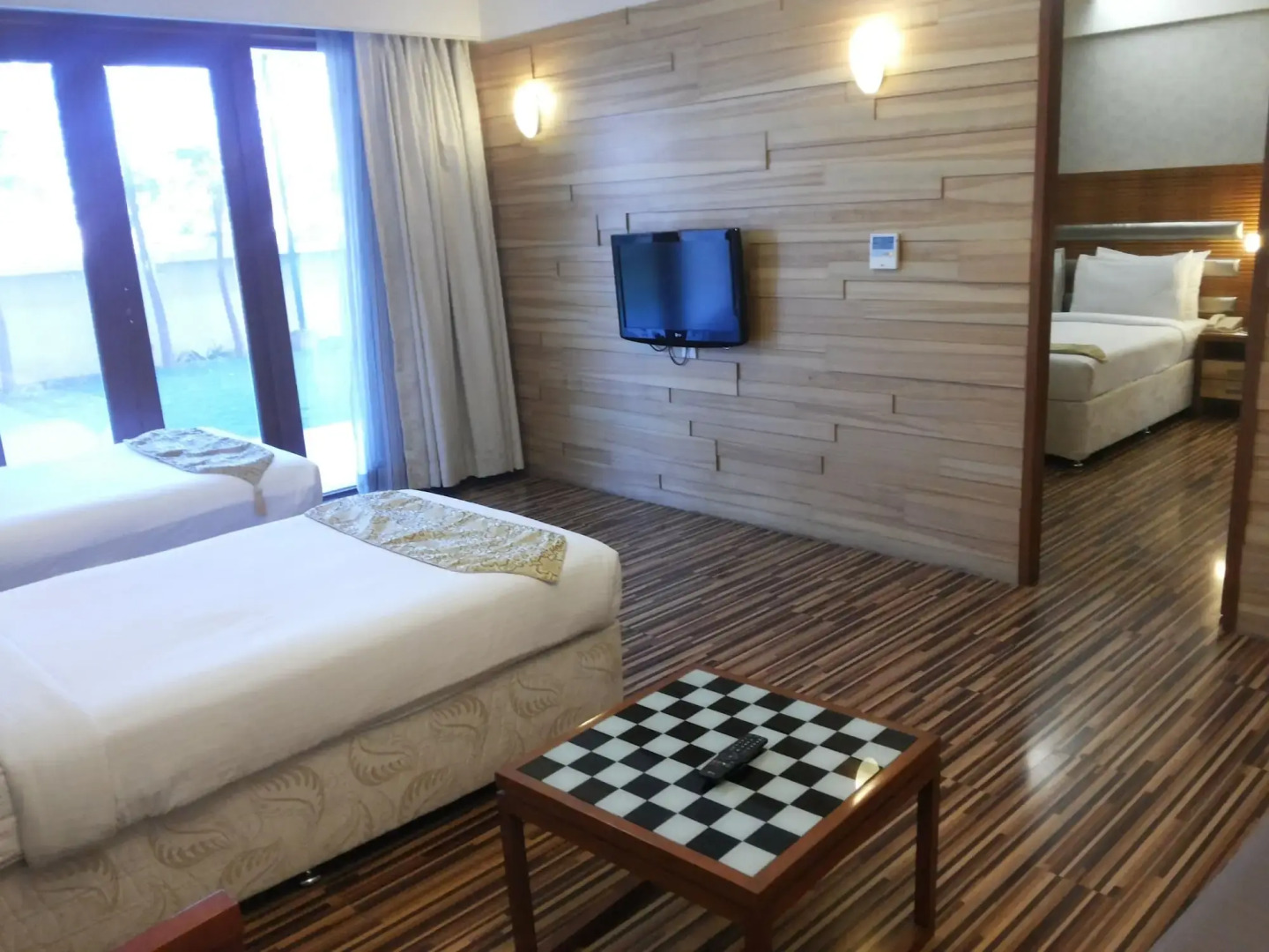 St Laurn - The Spiritual Resort