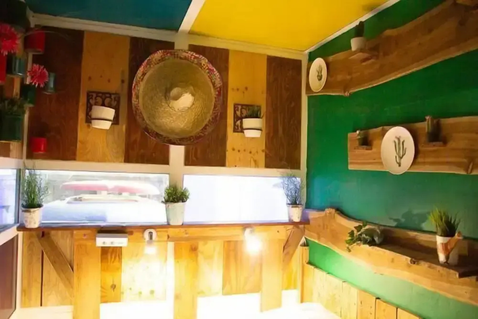 HafenTraum IndoorHostelCamp