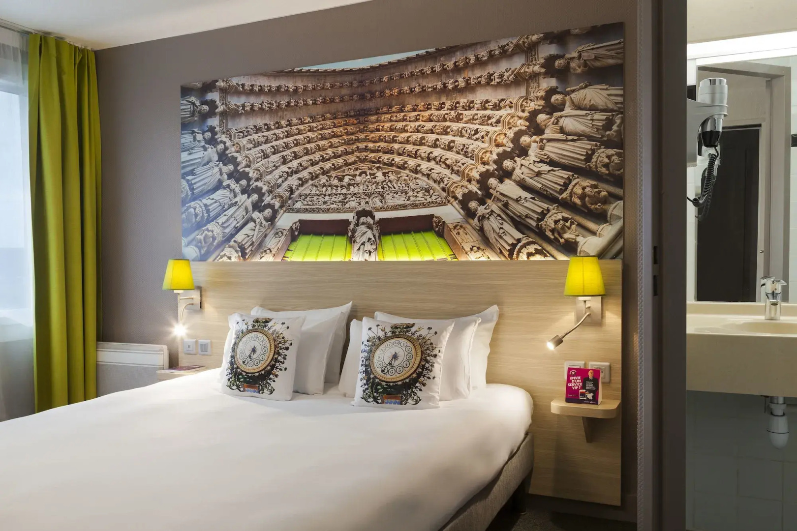 Brit Hotel Confort Amiens