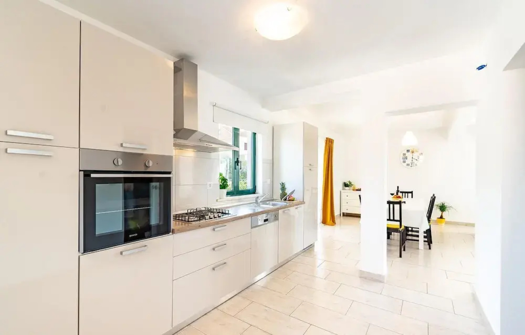 Amazing Home in Kneze With Wifi and 4 Bedrooms