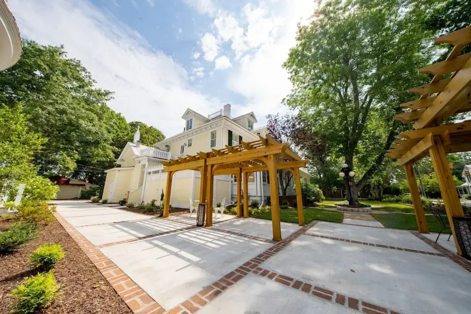 The Edenton Collection-The Granville Queen Inn