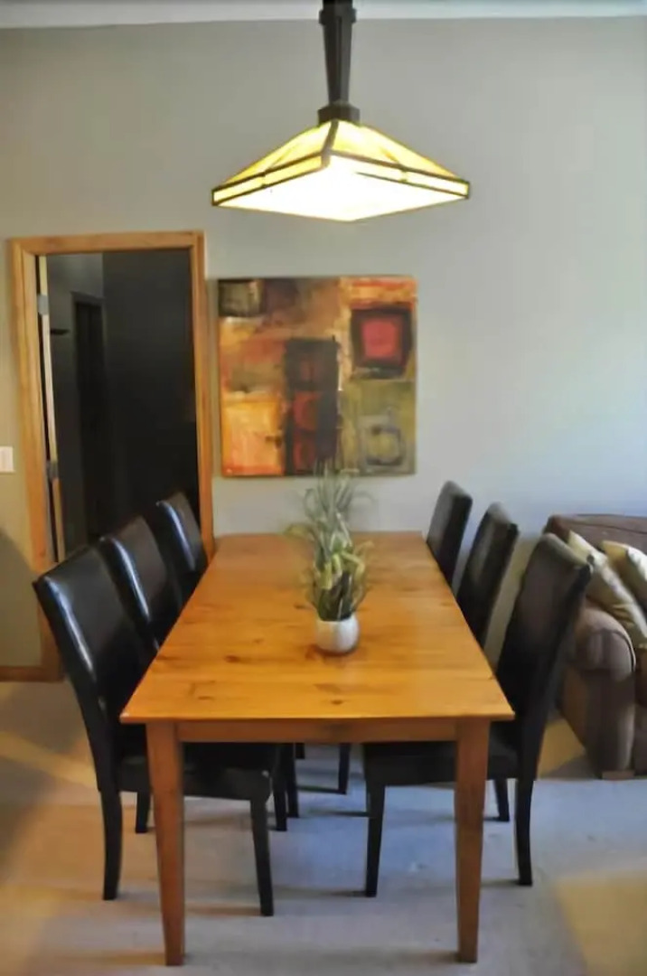 Sun Peaks Accommodation by Bear Country