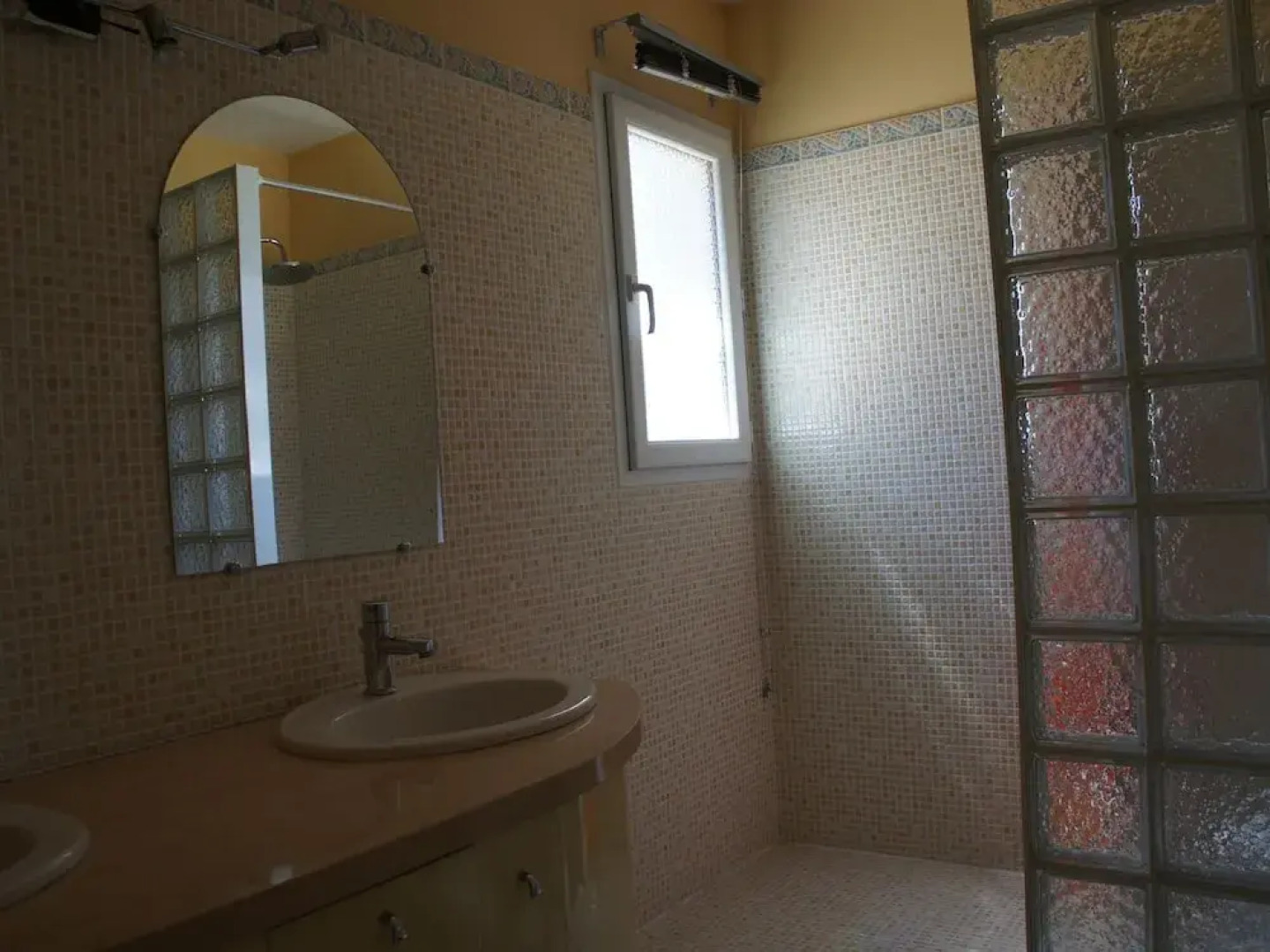 Beautiful Holiday Home in Cotignac France With Swimming Pool