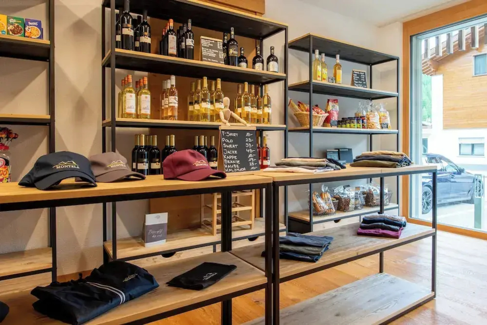 Montela Apartment-Hotel & Resort