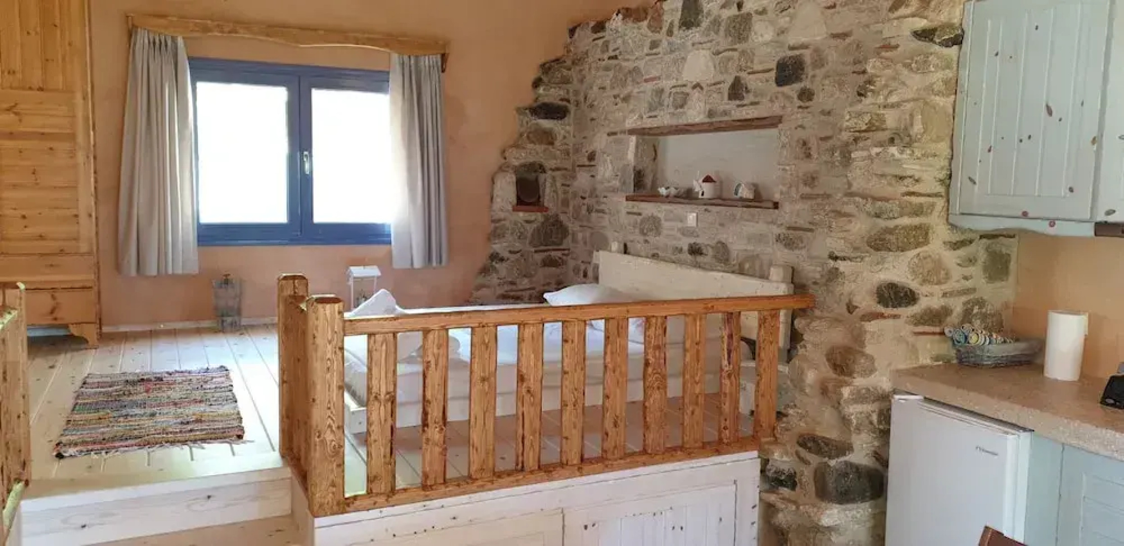 Chaihoutes stone House into Olive farm in Zia