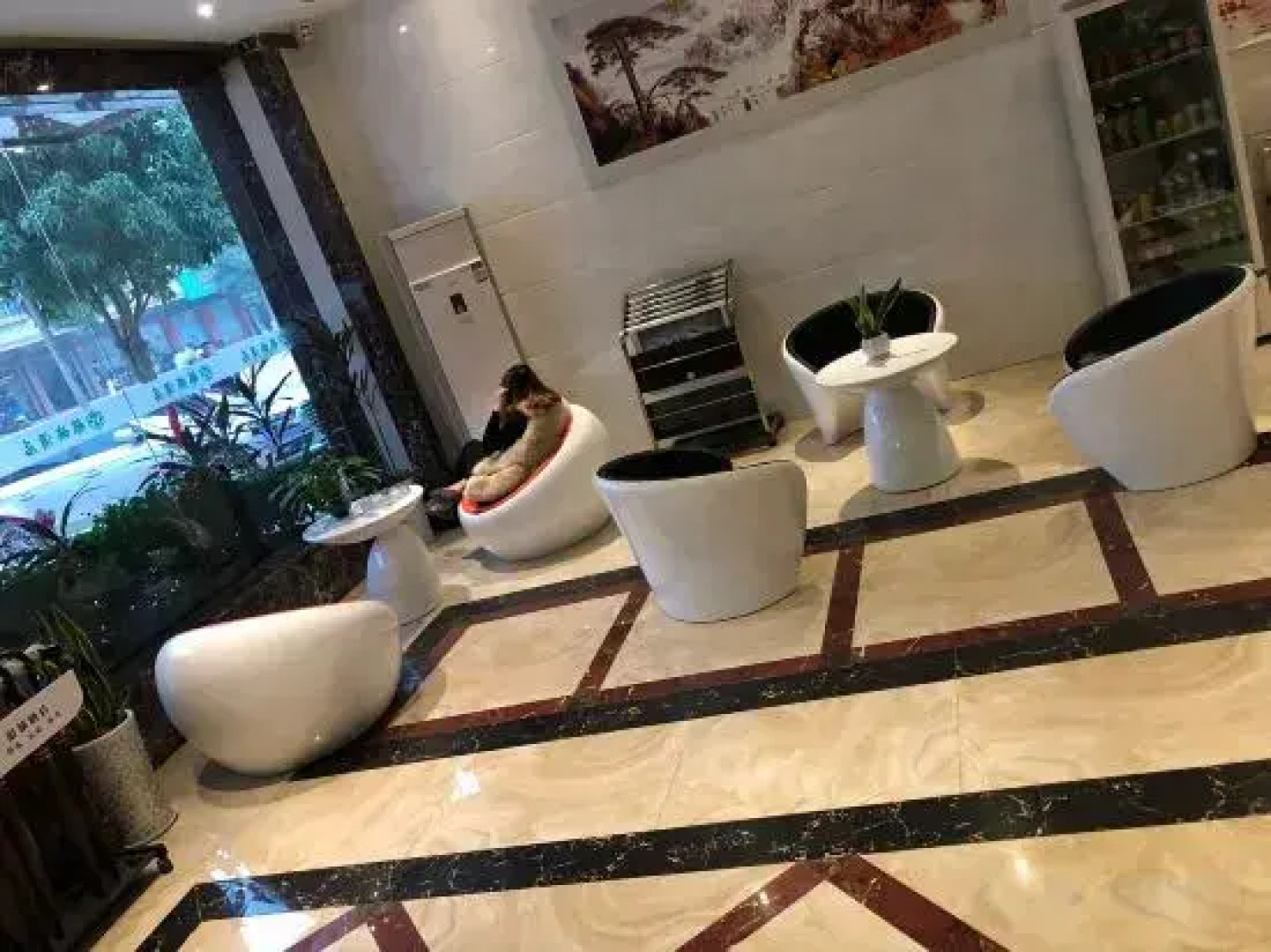 Lingshan Yincheng Business Hotel