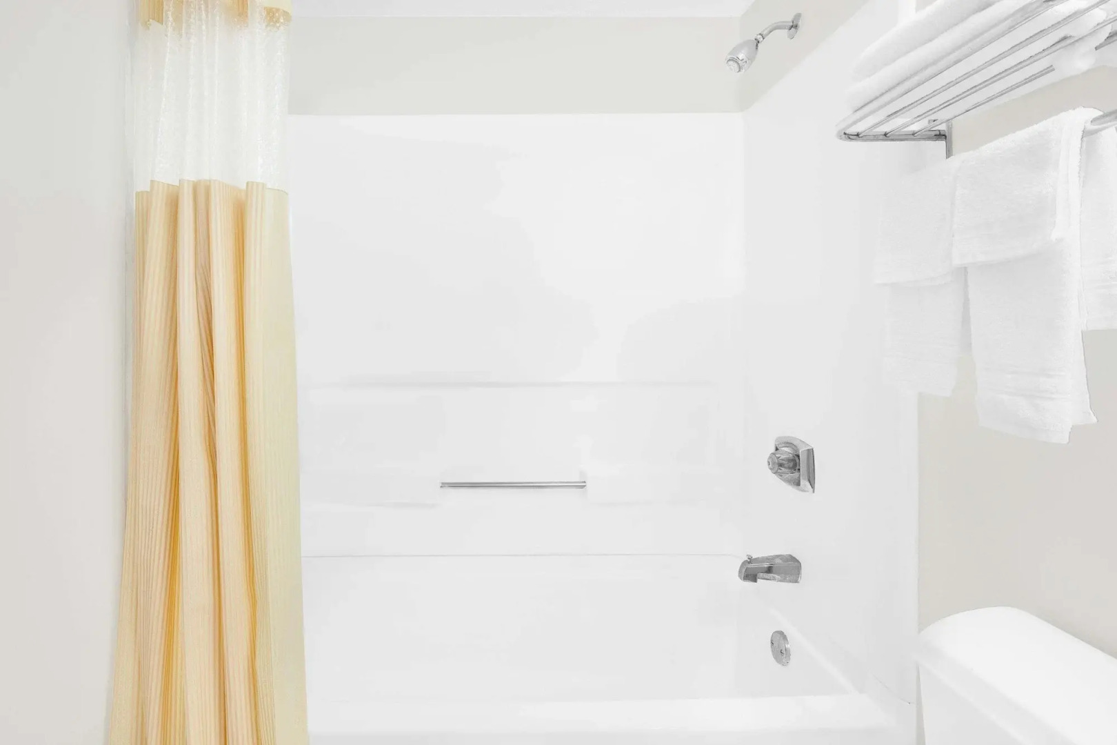 Days Inn by Wyndham Benton