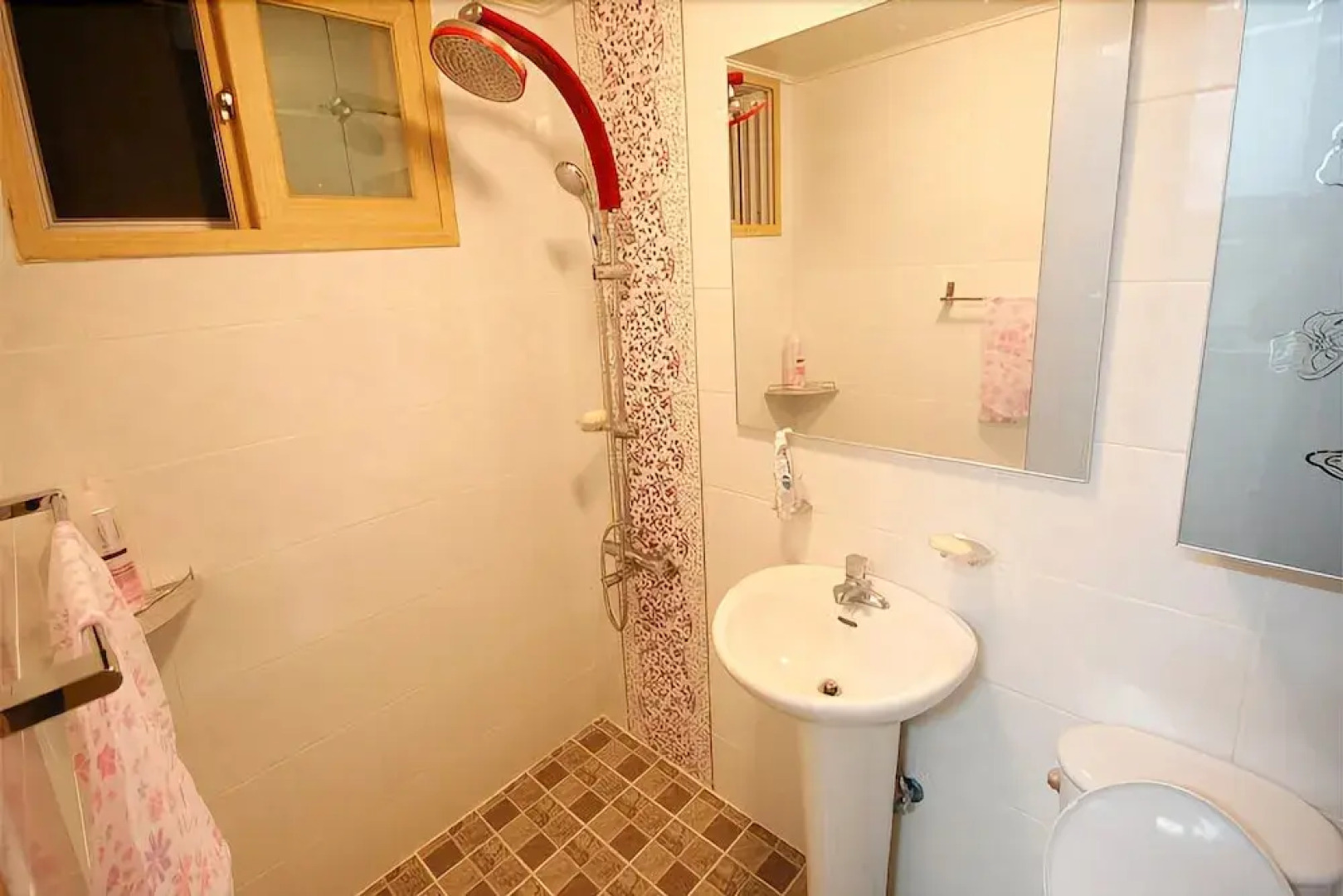 Geoje Evergreen&pinetree Pension