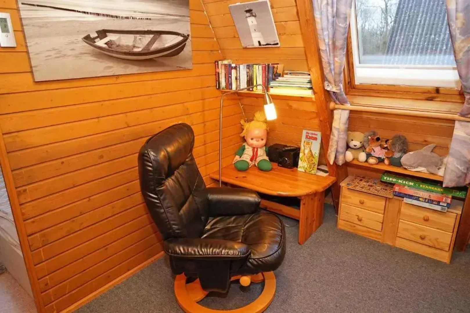 Zeltdachhaus mit W_LAN _ 2 x TV