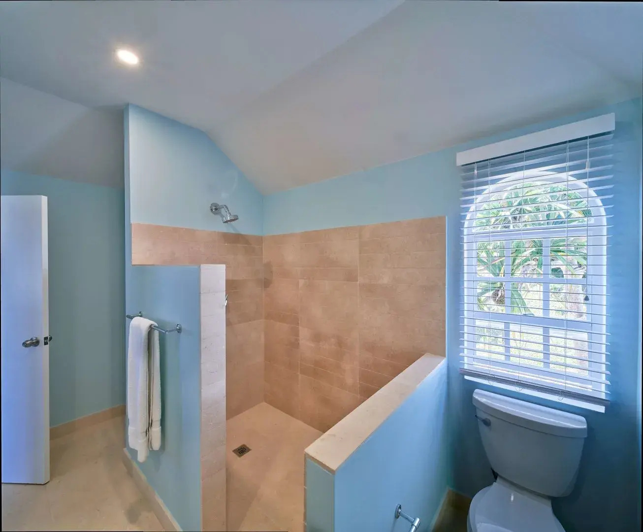 St George's Club Hotel