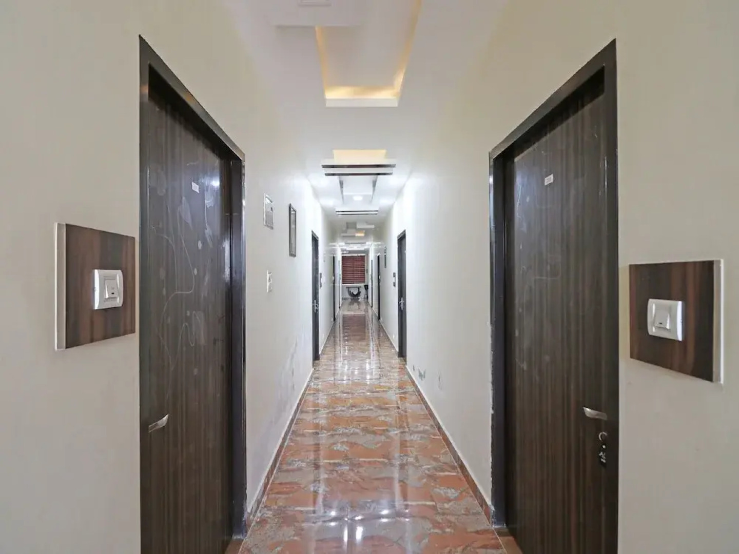 OYO 12126 Hotel Shagun Residency