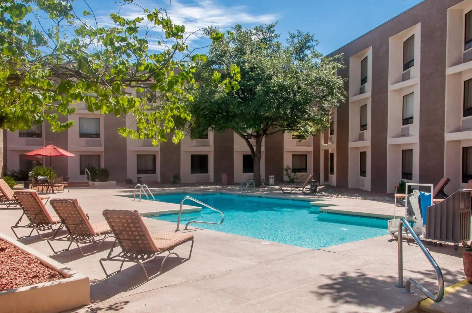 Windemere Hotel & Conference Center