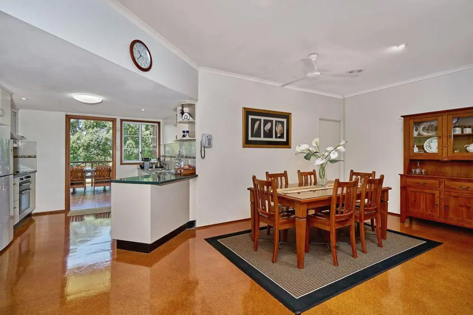 Birds 'n' Bloom Cottages