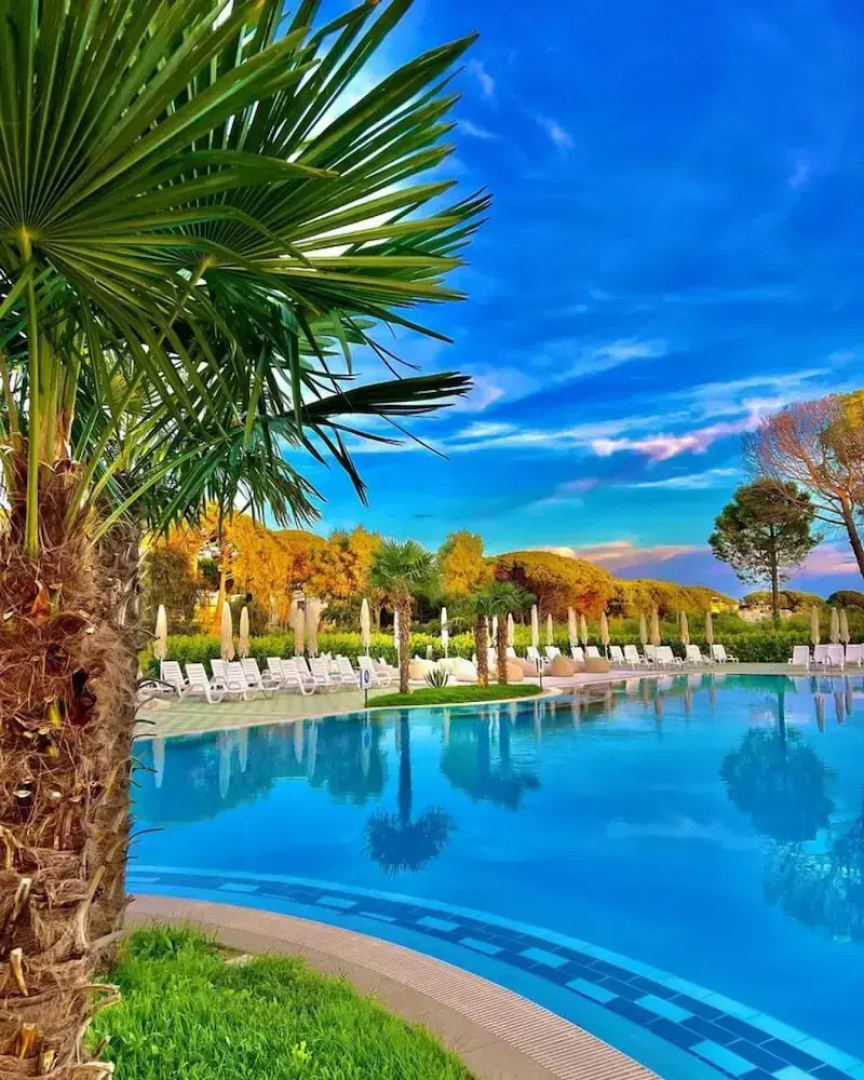 Spacious Apartment by the Beach - Tulipani