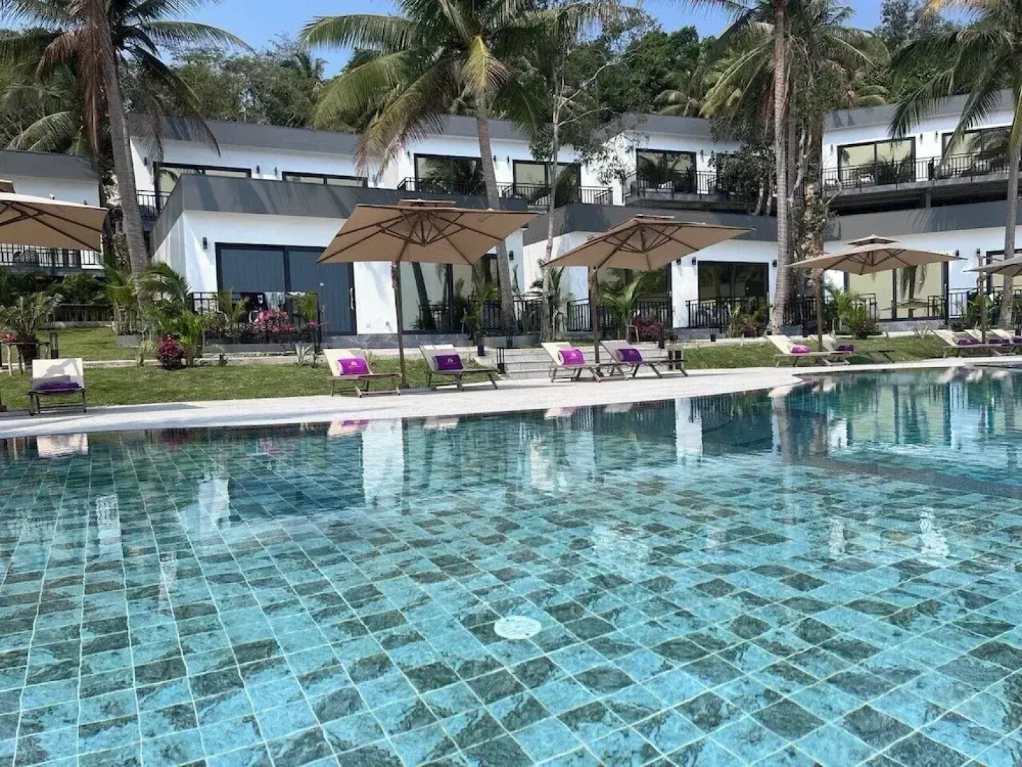 Apsara Resort Koh Rong