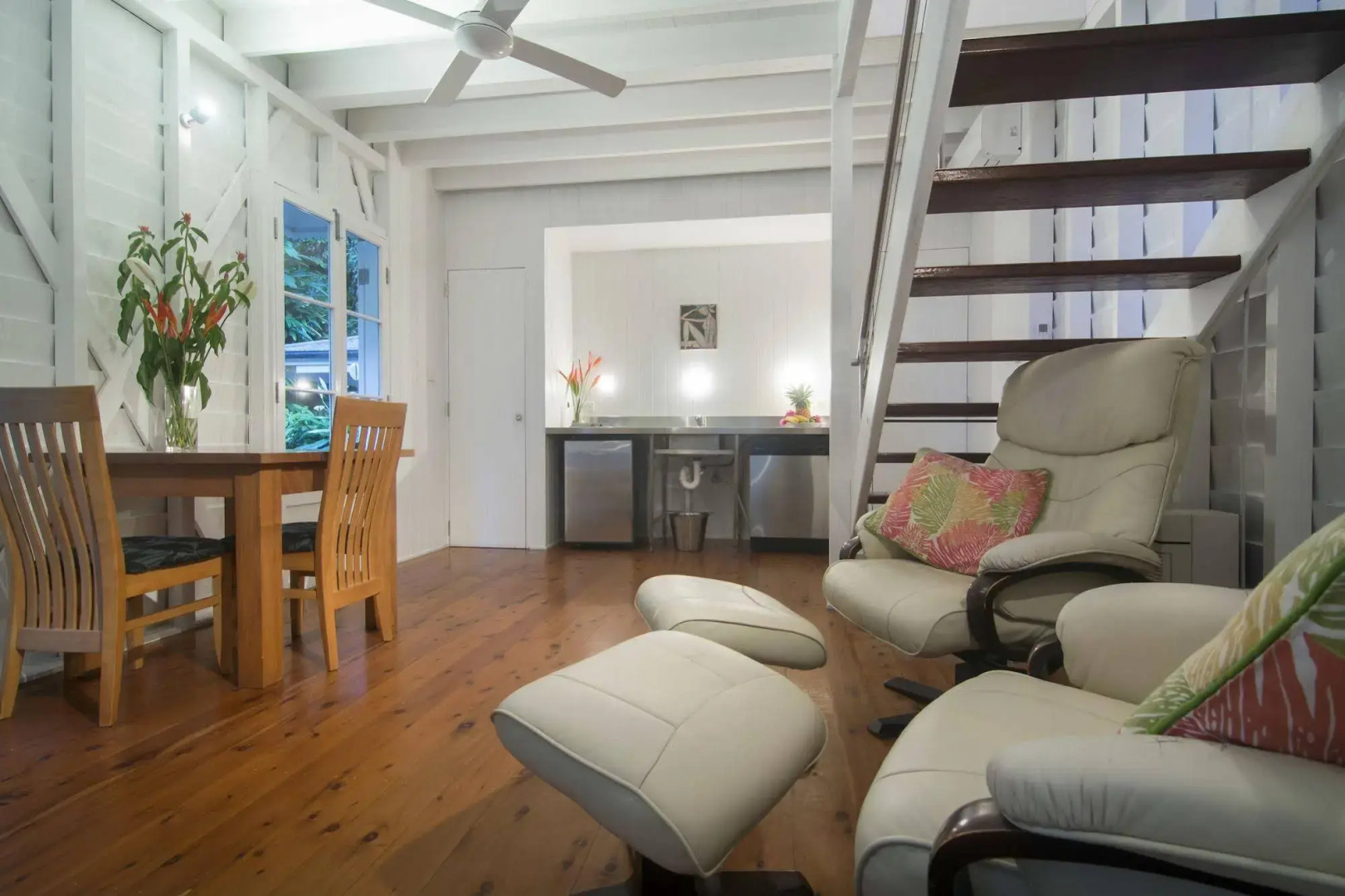 Port Douglas Cottage and Lodge