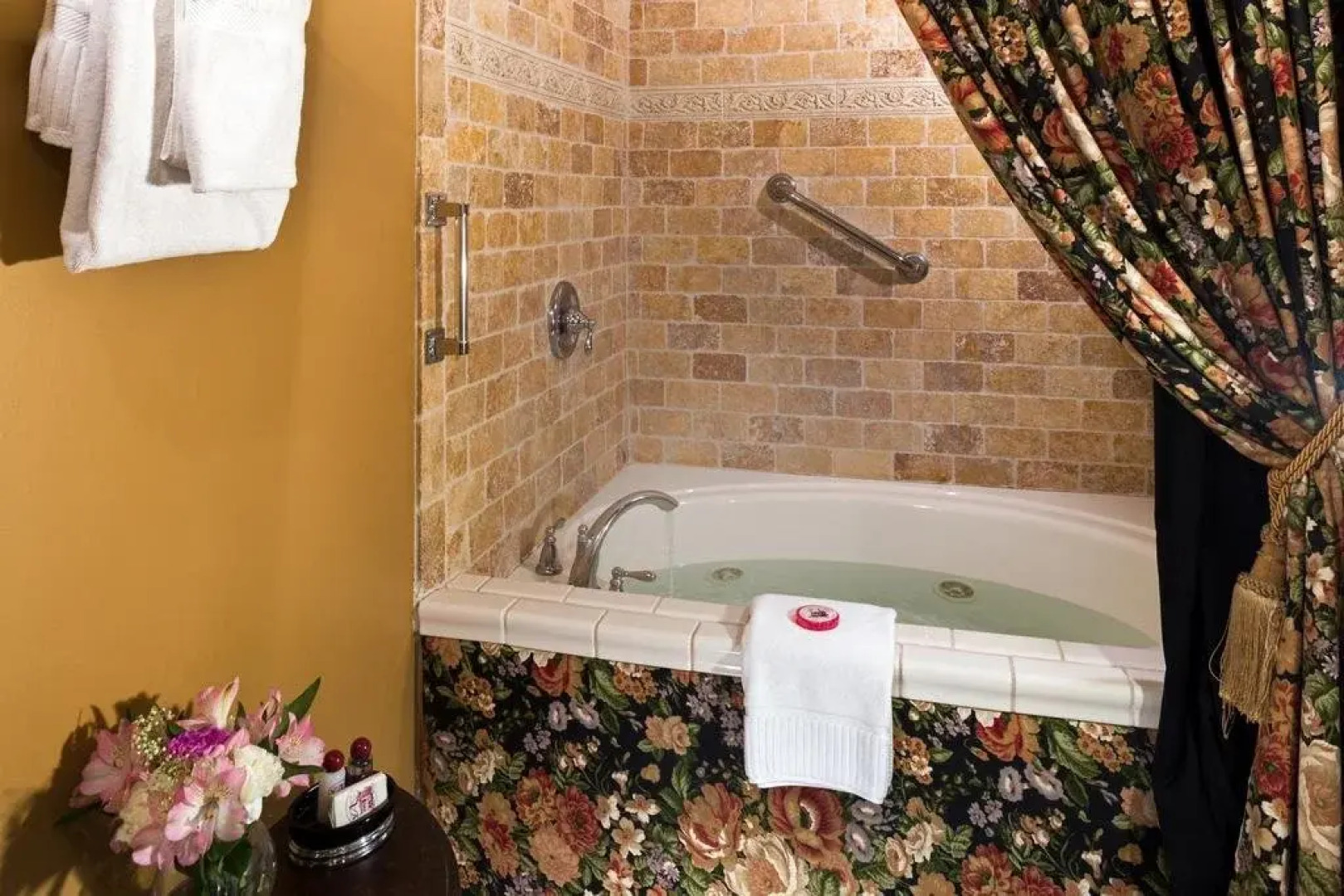 The Aerie Bed and Breakfast