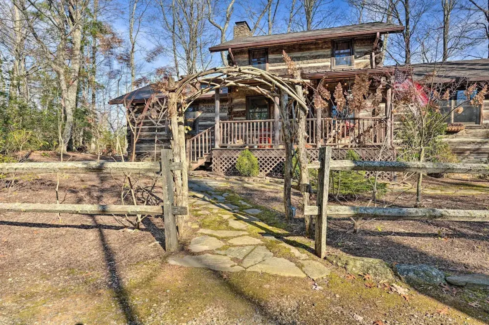 Cabin Near Boone w/ Hot Tub & Mountain Views