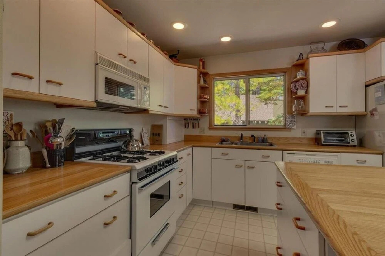 Chinkapin Rd Criterion 67 - Fawn