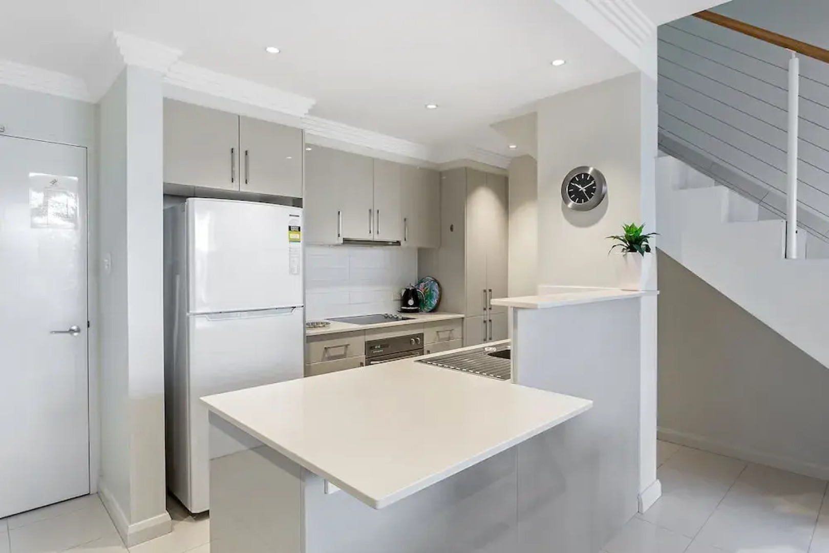 Aura Unit 10 - Shoal Bay