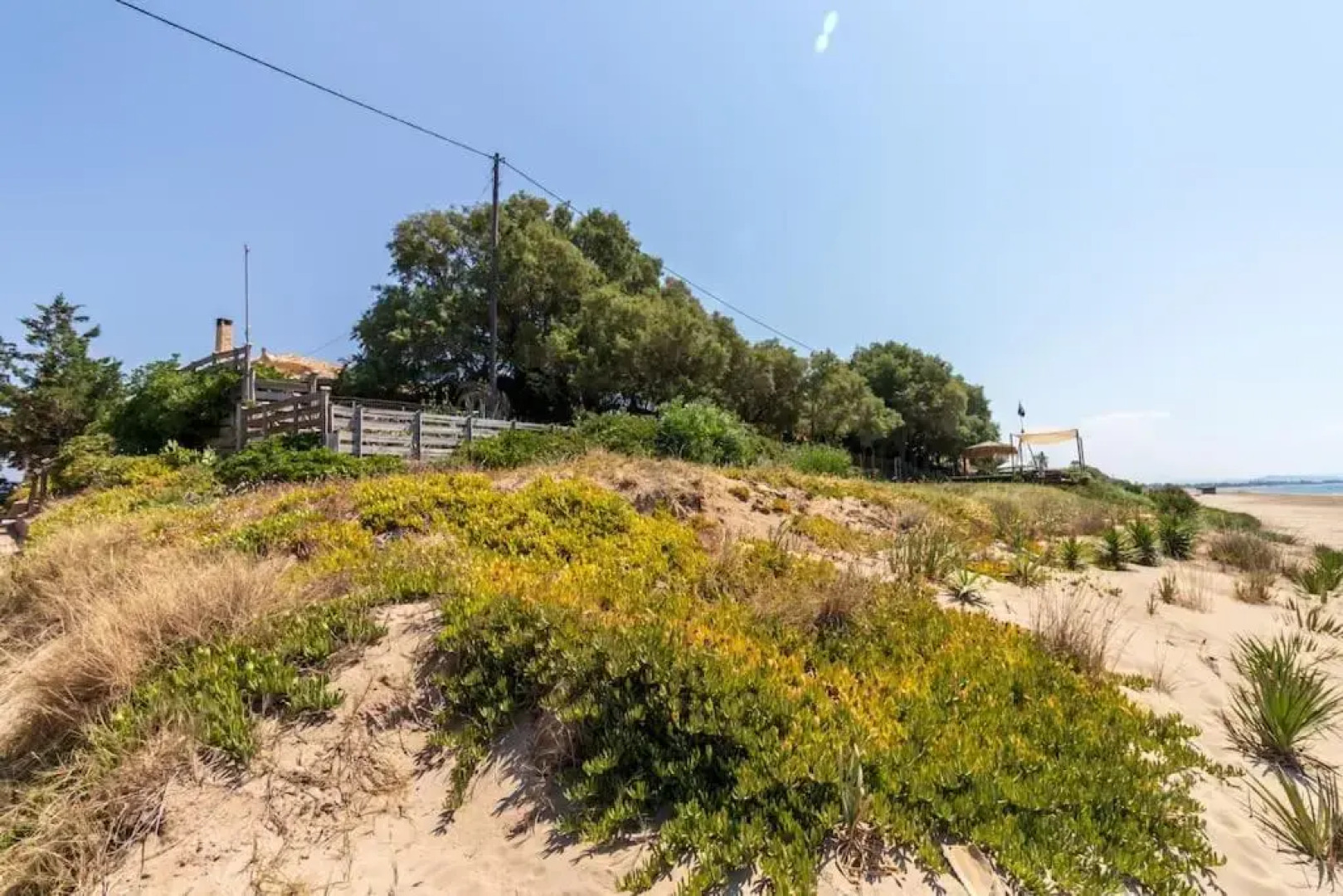 Summer front sea house for a relaxing get-away!