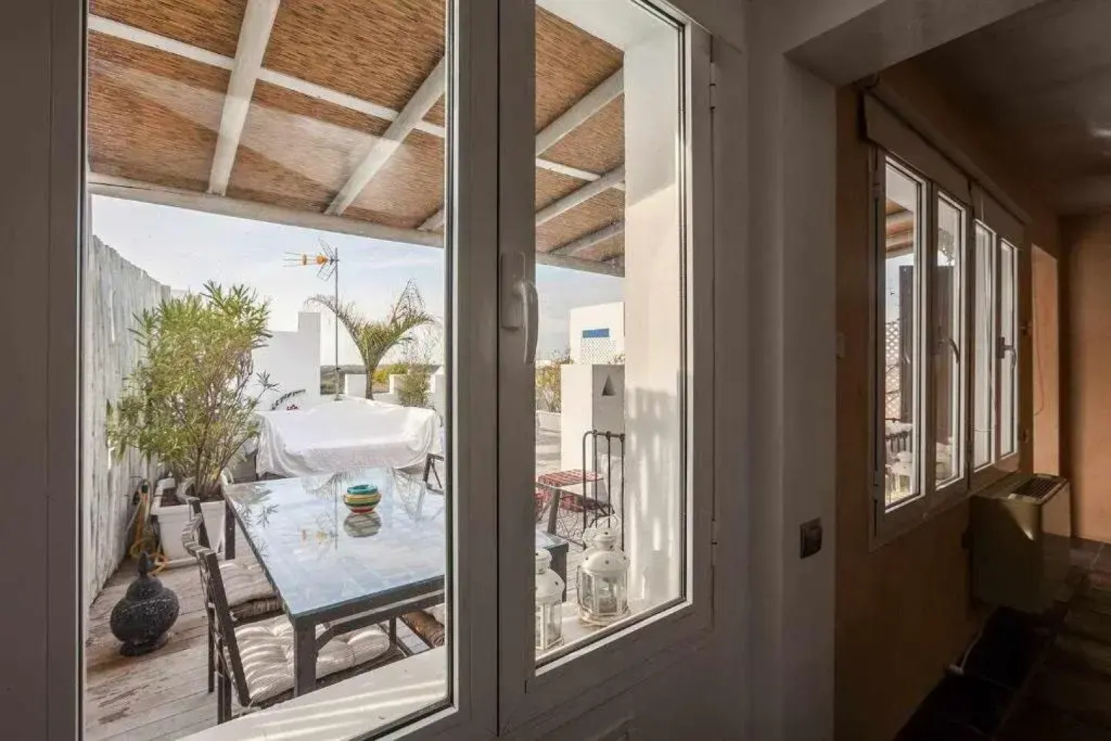 diseño árabe a sólo 15 minutos de Sevilla Netflix y piscina