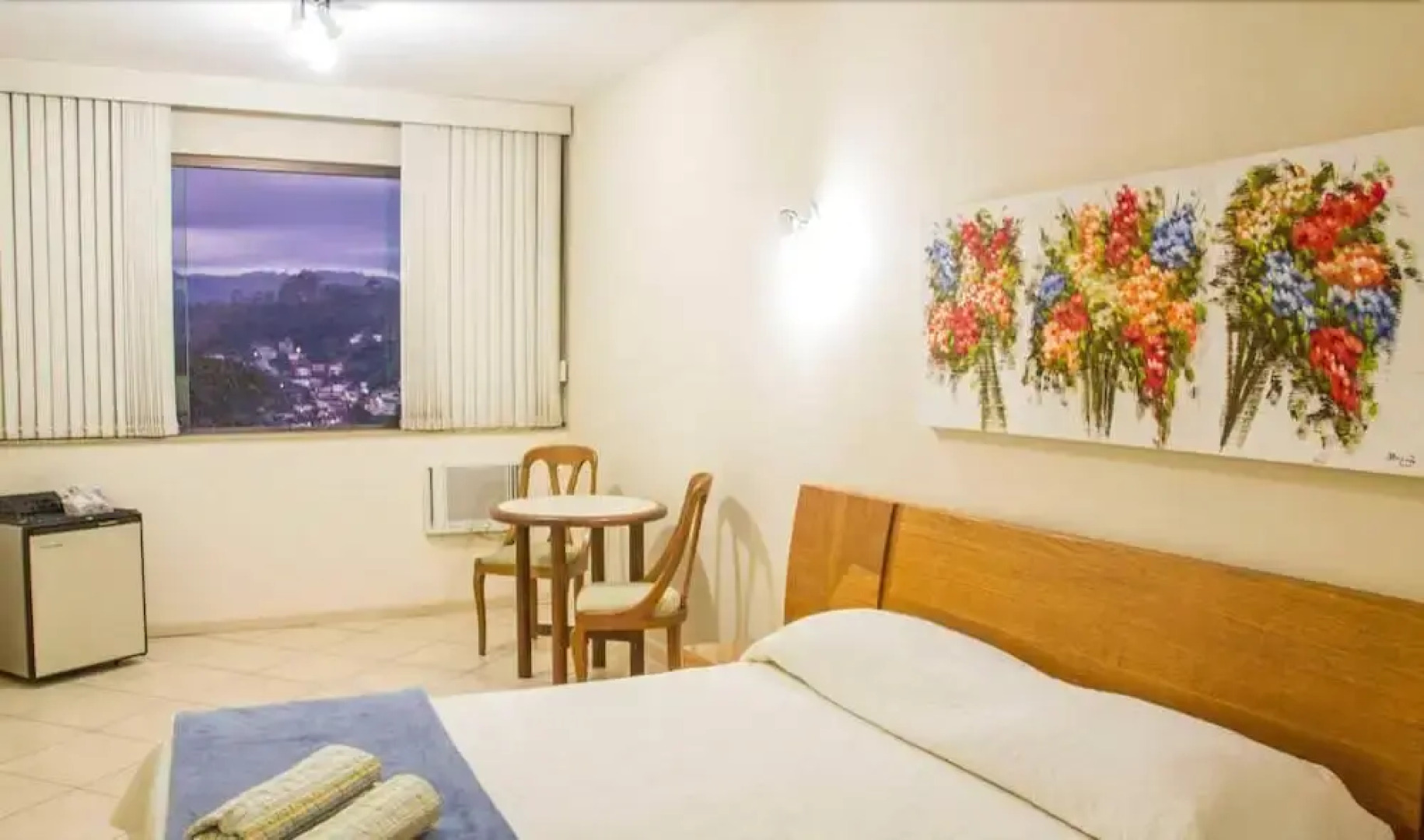 Hotel Dominguez Master