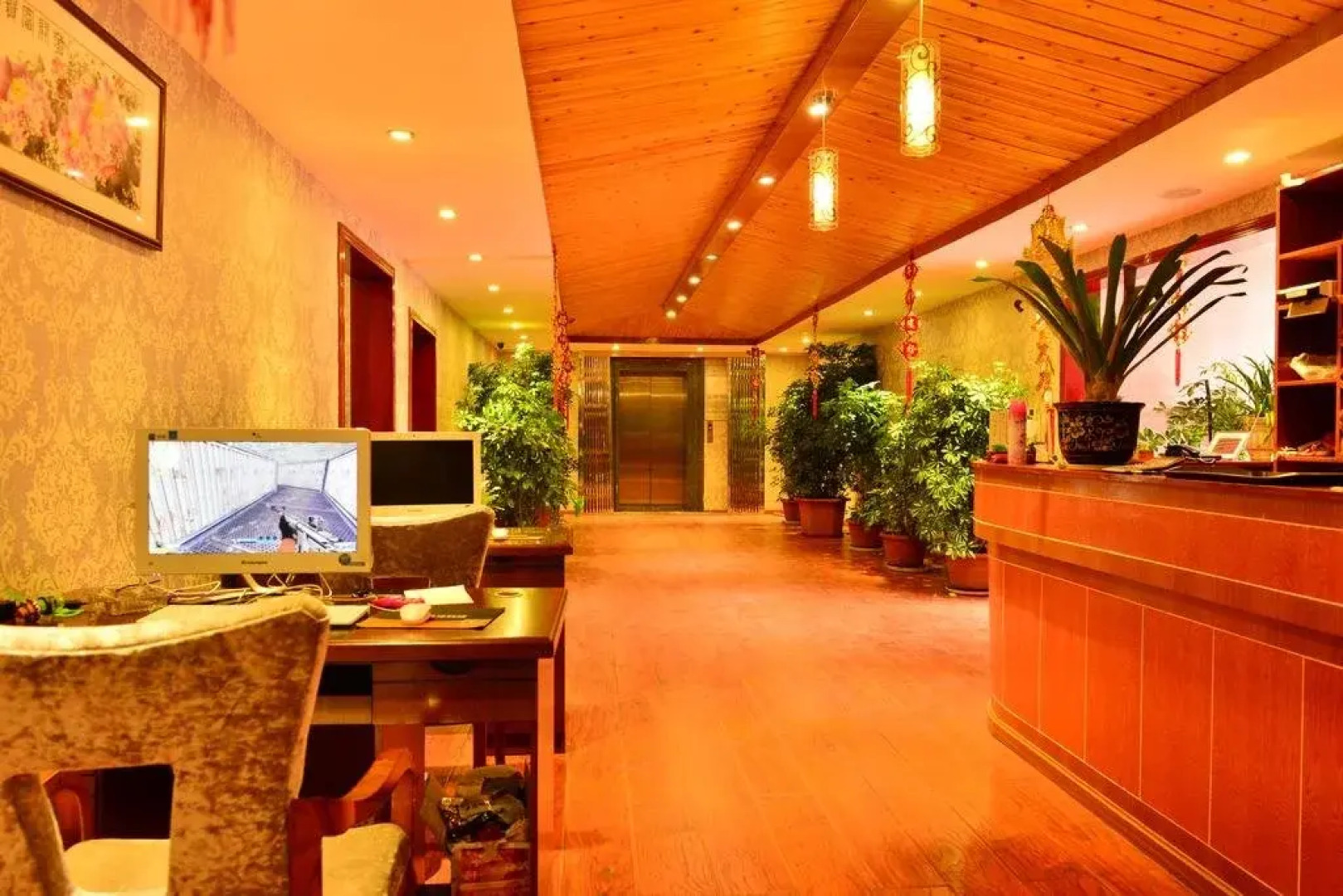 Xizang Linzhi JIalong Hotel