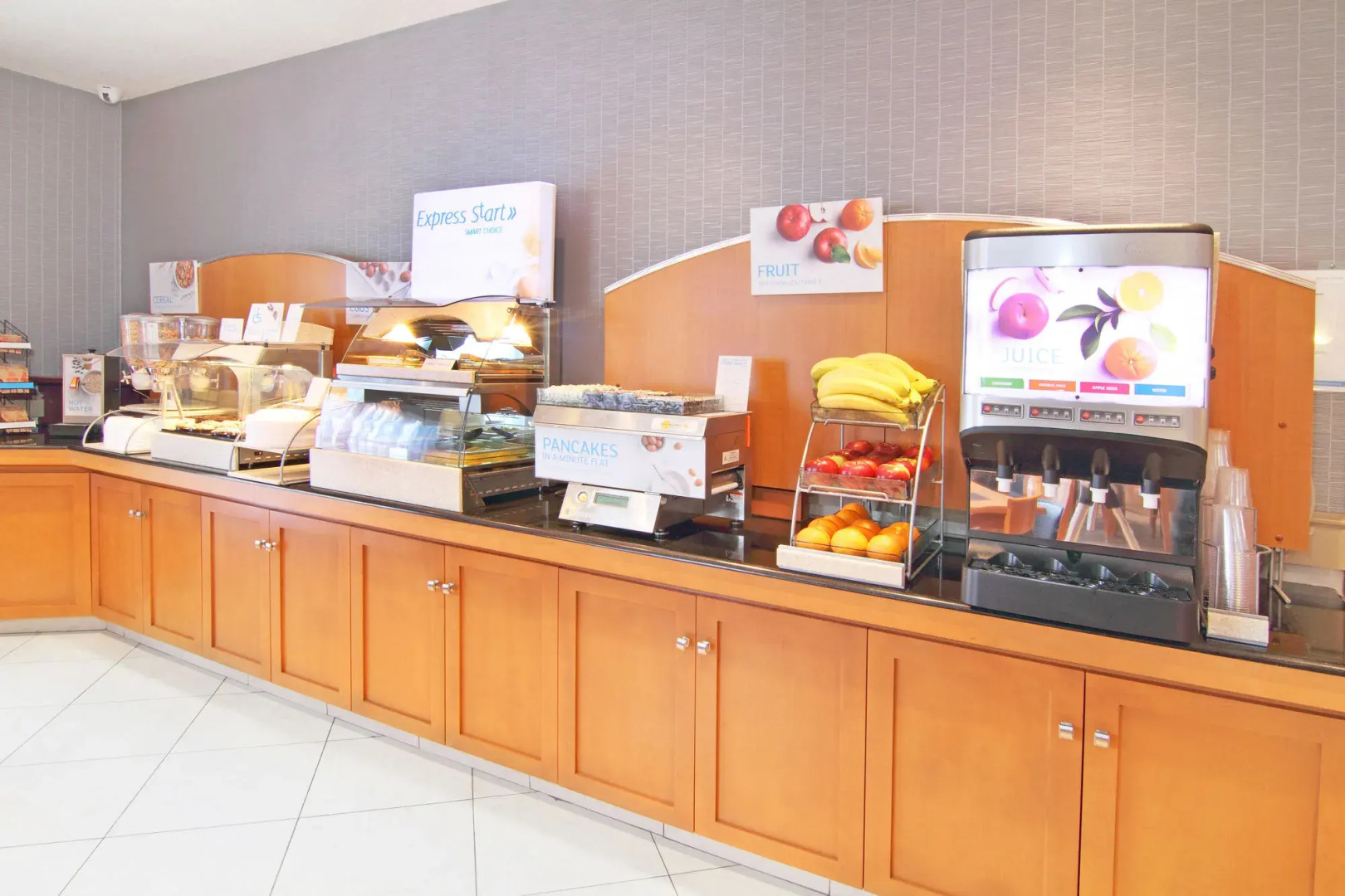 Holiday Inn Express Hotel & Suites Calgary S-Macleod Trail S by IHG