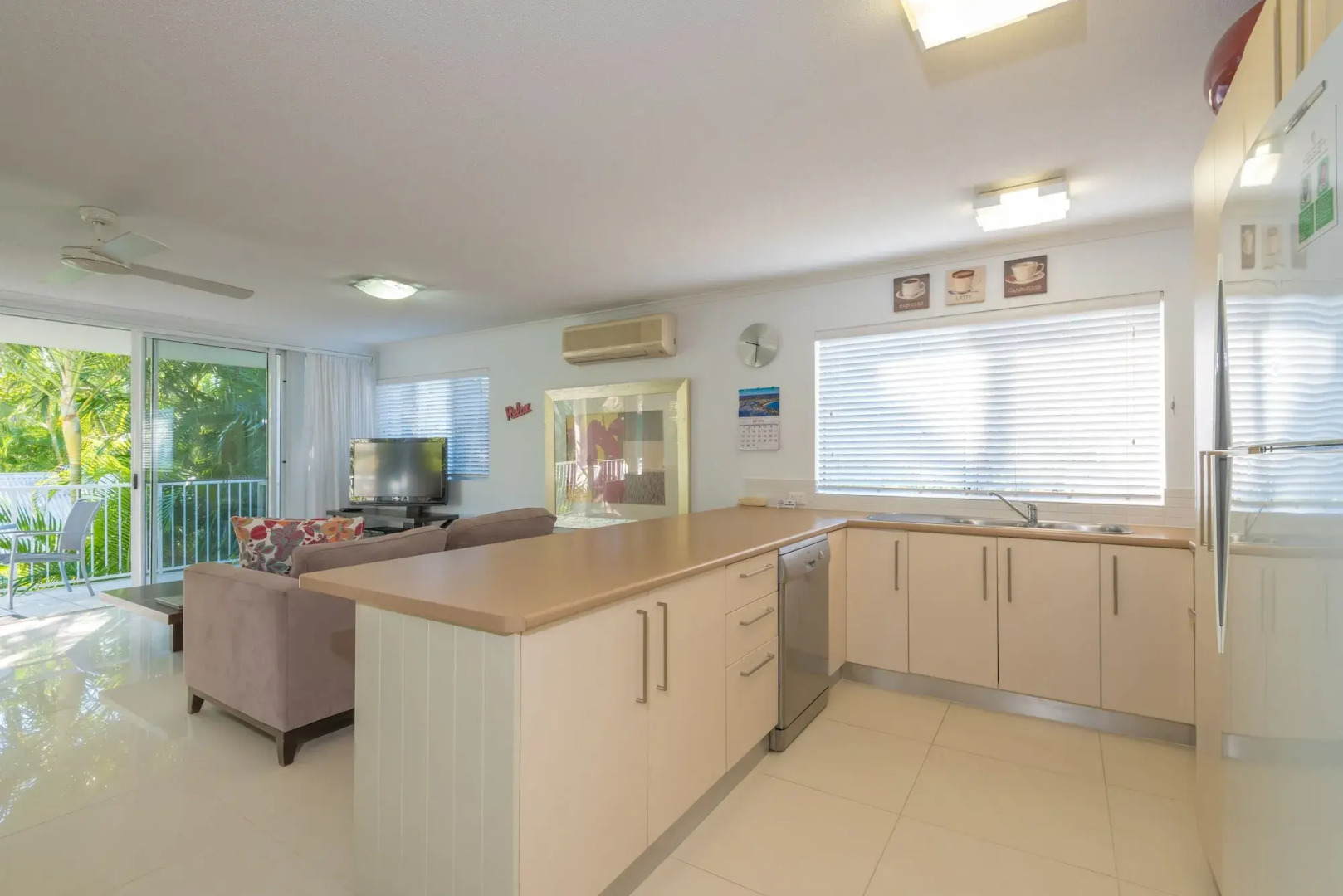 Noosa Outrigger Beach Resort