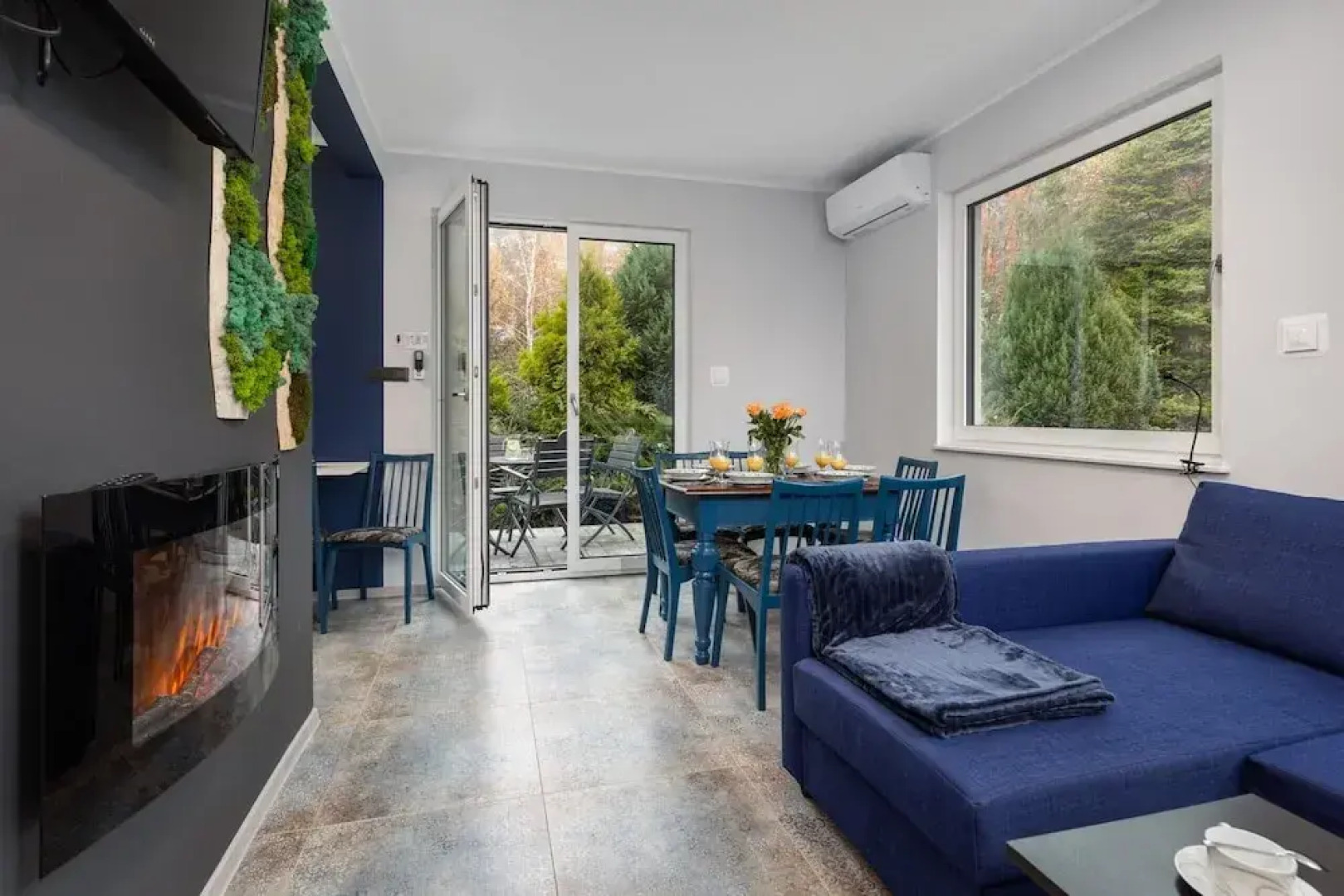 House Ostoya Wrzosowo by Renters