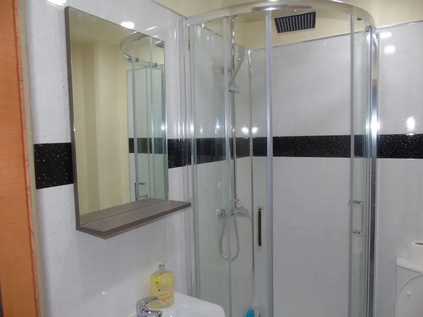 Lovely 1-bed Apartment in Bolton