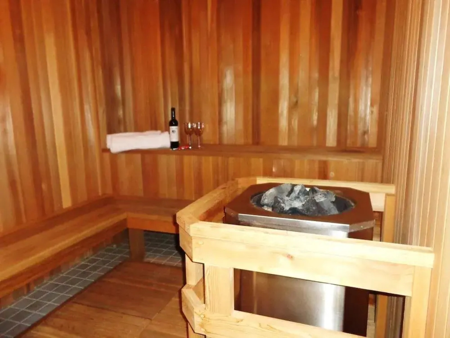 Carmel Beach Private Lodges