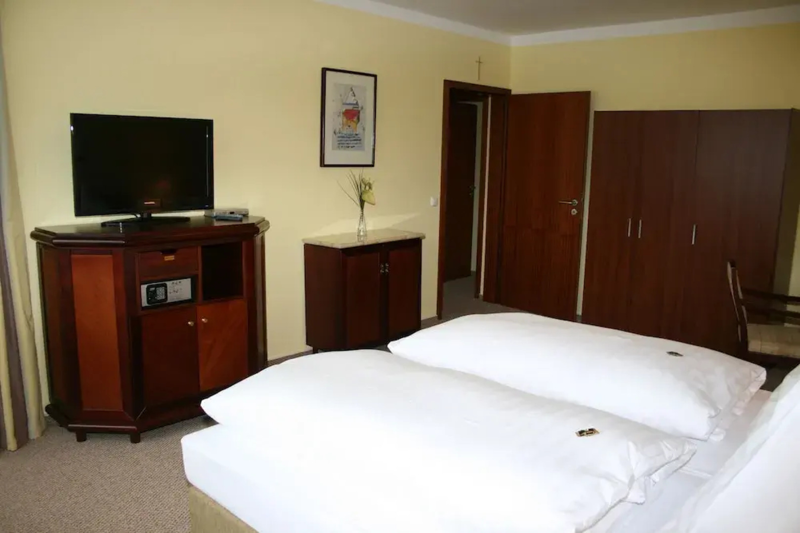 Stollen Hotel & Restaurant