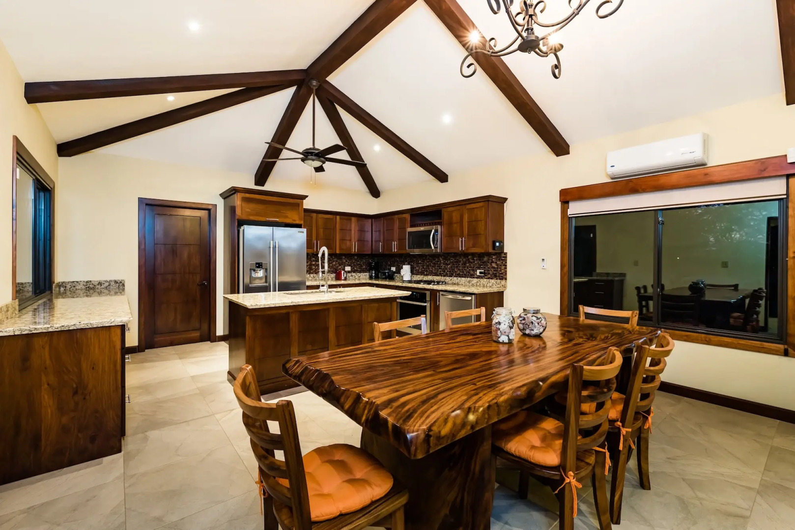 Luxury Vacation Rentals At Hacienda Pinilla